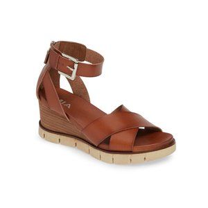BRAND NEW MIA Lauri Wedge Sandal